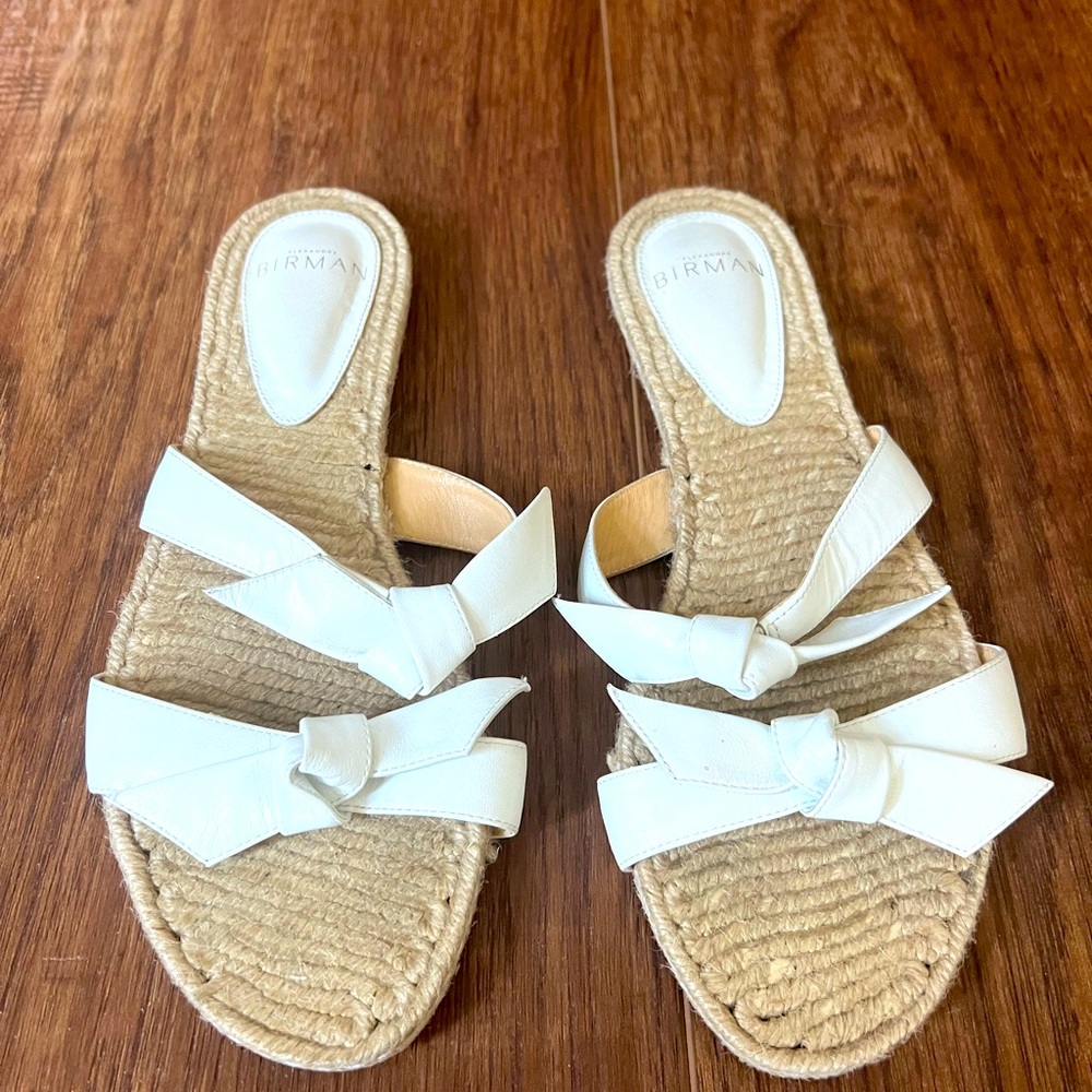 Alexis Bittar size 6.5 white espadrille sandals